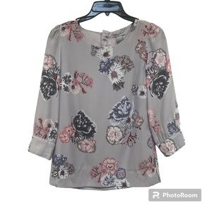 H&M Gray Floral Blouse